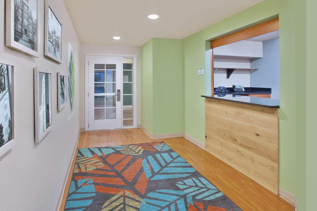 Woodspring Suites Columbus Urbancrest グローブ・シティ エクステリア 写真