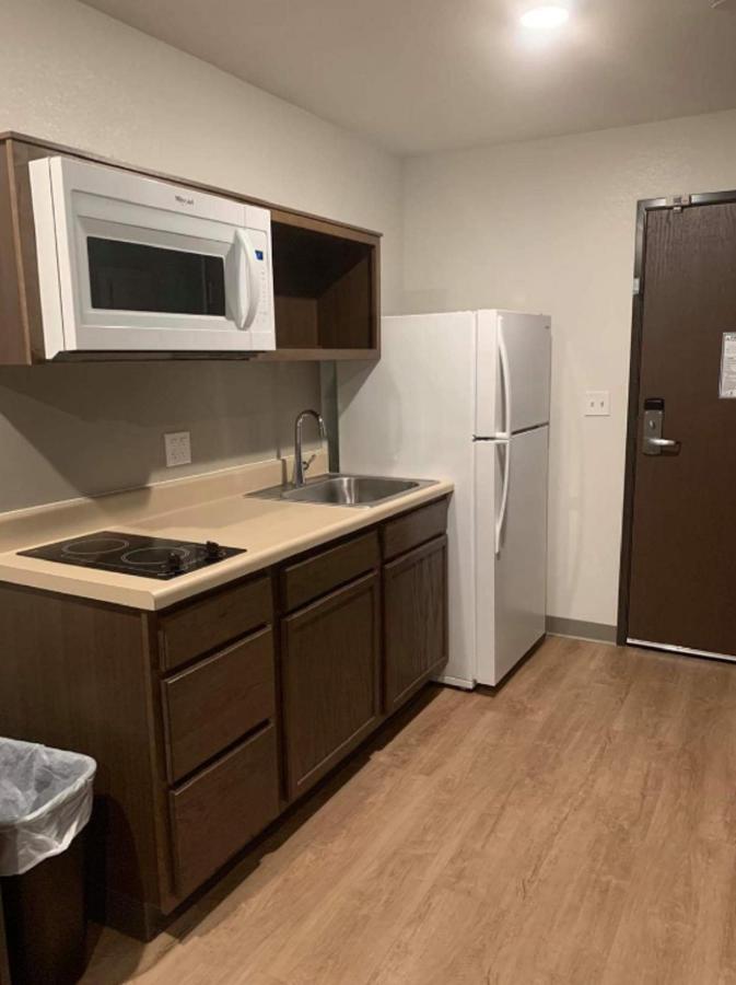 Woodspring Suites Columbus Urbancrest グローブ・シティ エクステリア 写真