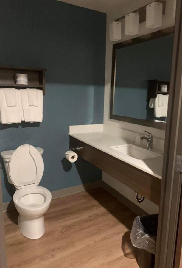 Woodspring Suites Columbus Urbancrest グローブ・シティ エクステリア 写真